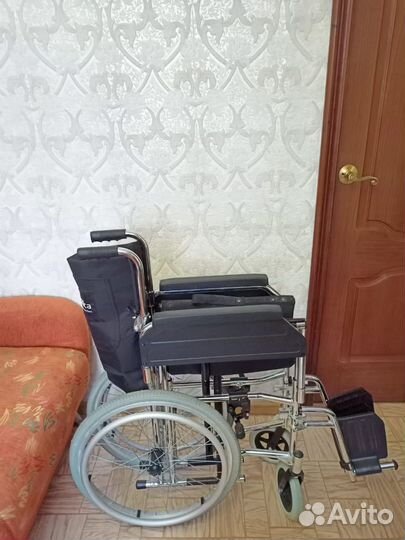 Коляска инвалидная