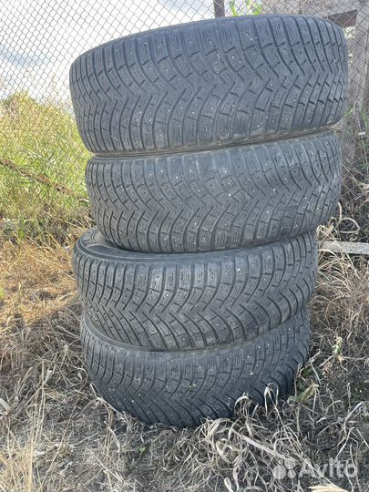 Зимняя резина 235 65 R18