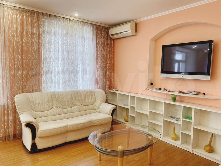 1-к. квартира, 55 м², 2/3 эт.