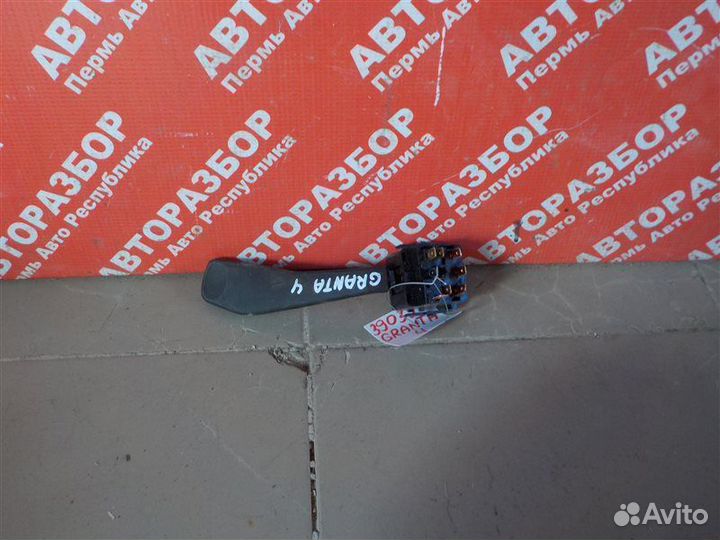 Переключатель поворотов LADA Granta FL 21127 2021