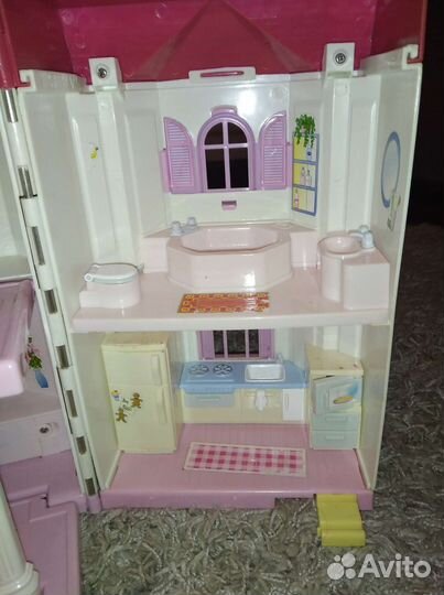 Домик кукольный