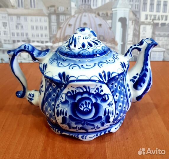 Чайник гжель роспись.Р.Мухина