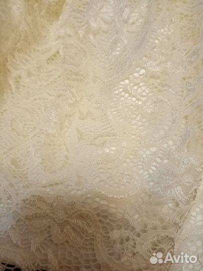 Нарядное платье для девочки от 5 до 8 лет