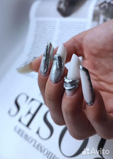 Маникюр наращивание ногтей