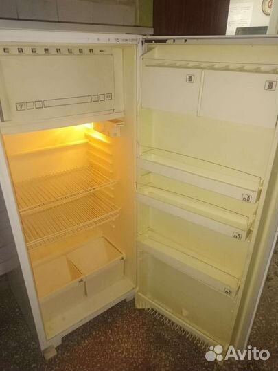 Холодильник Полюс