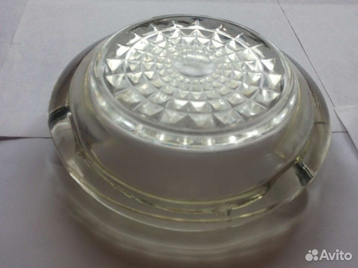 Пепельница стеклянная