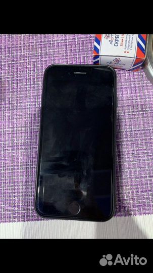 iPhone se 2020 64 gb