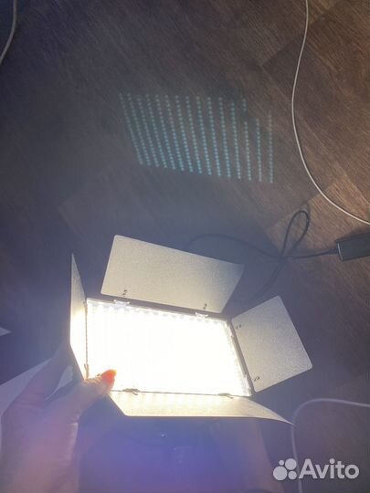 Кольцевые лампы и видео свет