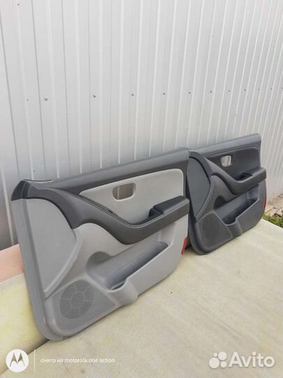 Дверные карты на hyundai Elantra HD4