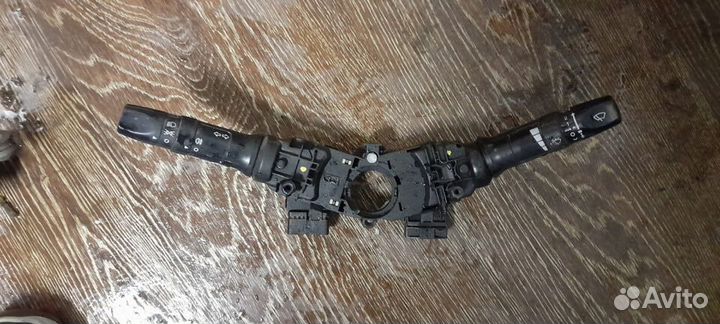 Подрулевой переключатель Хундай Киа