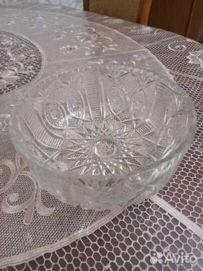 Хрустальная ваза