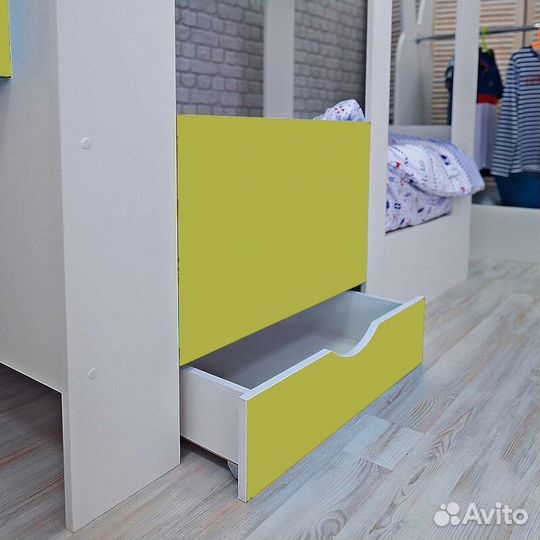 Кровать домик