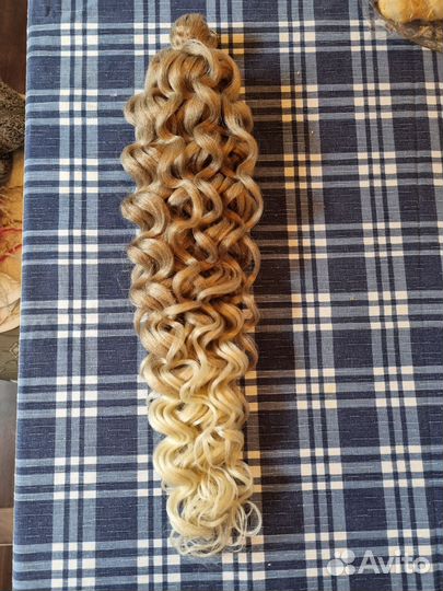 Афролоконы, канекалон, косы