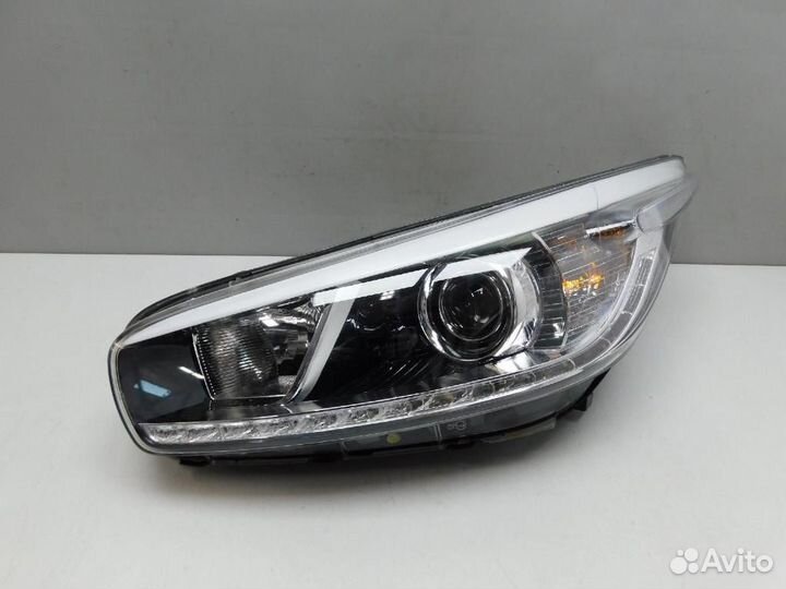Фара левая Kia Ceed