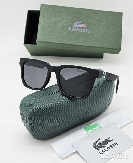 Солнцезащитные очки Lacoste