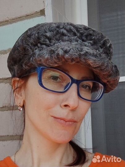 Кепка каракулевая женская