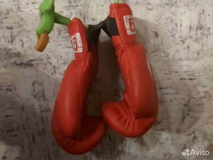 Щитки, Перчатки для восточных единоборств