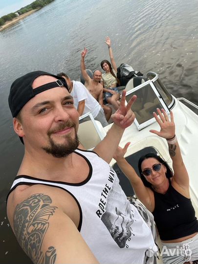 Прогулки на катере