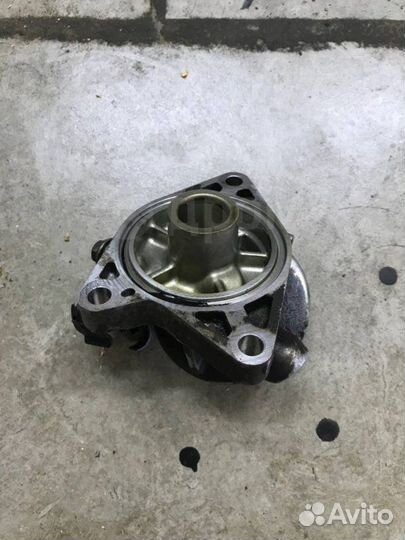 Кронштейн масляного фильтра Toyota Mark Ii JZX100