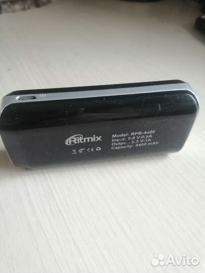 Портативный аккумулятор ritmix RPB-4400