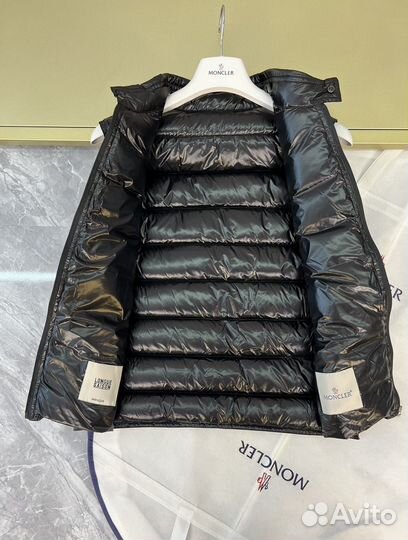 Жилетка moncler NEW collection