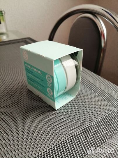 Увлажняющий крем для лица Ив Роше