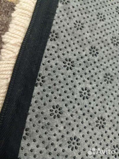 Тафтинговый ковер