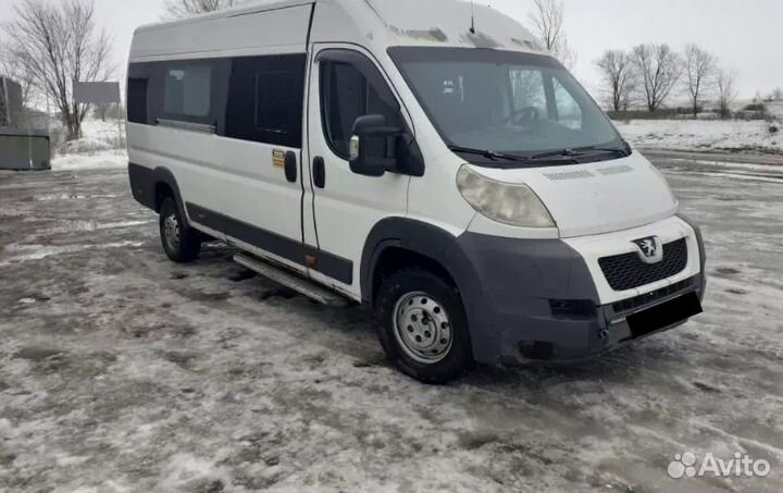 В разборе Peugeot Boxer 2011