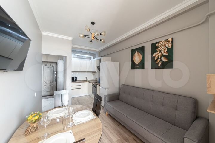 2-к. квартира, 50 м², 10/13 эт.