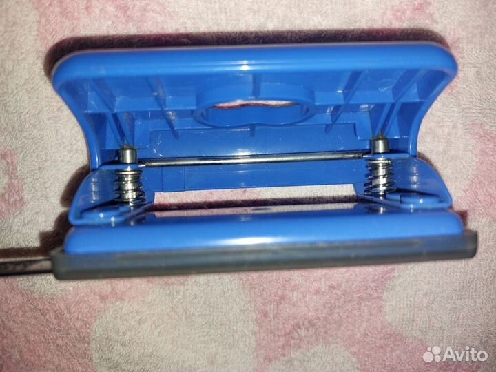 Дырокол Rapid