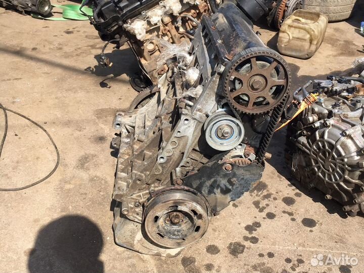Двигатель skoda octavia AKL 1.6