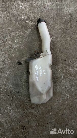 Расширительный бачок Toyota corolla e110 4zz-fe