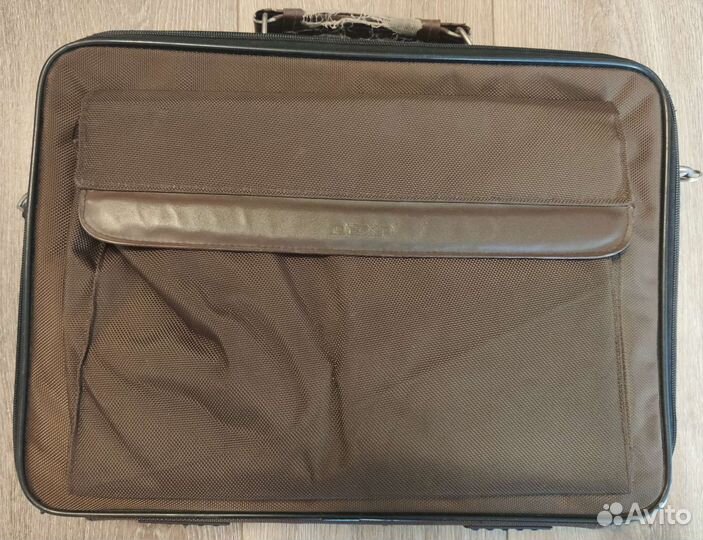 Ноутбук asus k501ux, корпус, сумка, дисплей