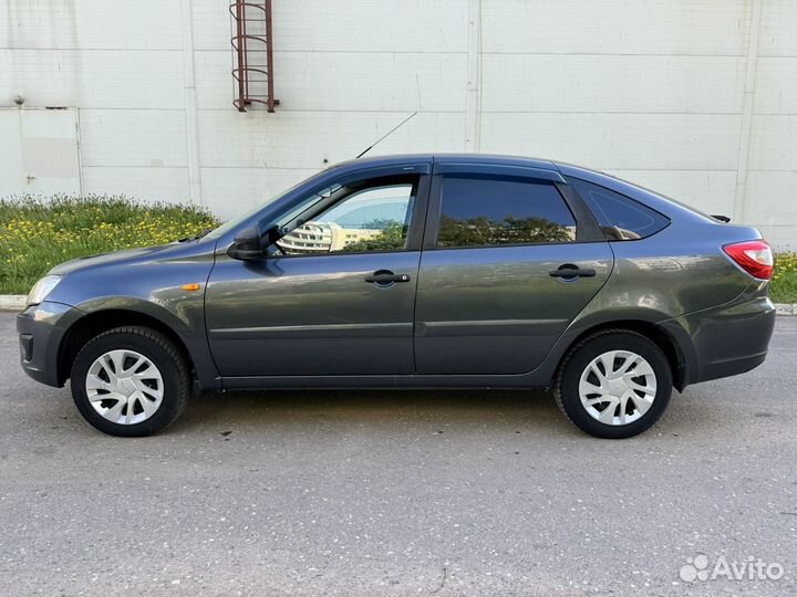 LADA Granta 1.6 МТ, 2015, 111 000 км