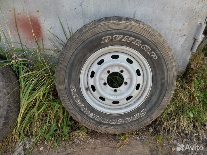 Dunlop Grandtrek MT2 245/75 R16