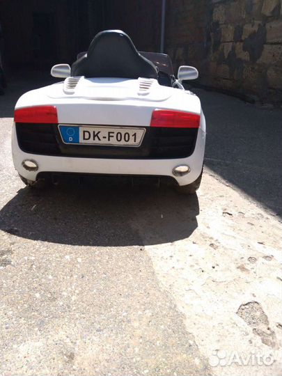 Электромобиль