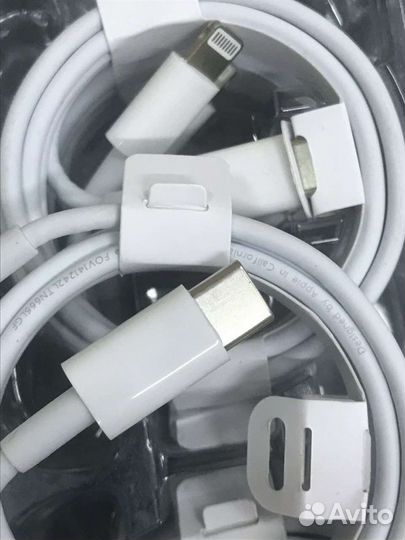 Кабель Apple USB-C to Lightning
