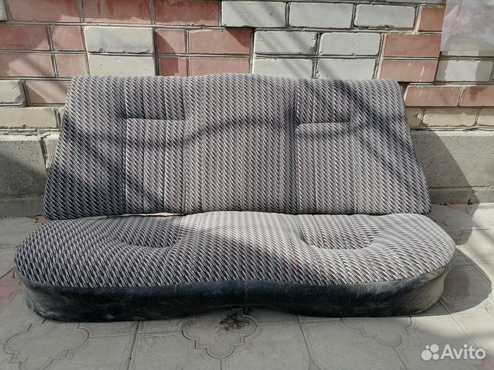 Заднее сиденье ваз 2106
