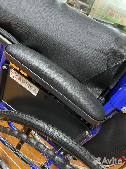 Коляска для инвалидов новая