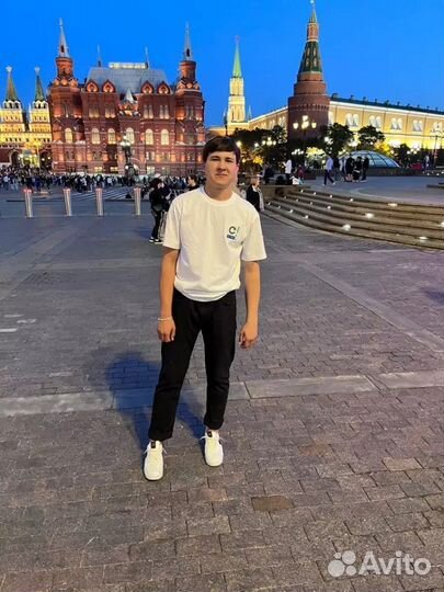 Актер массовки