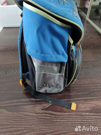 Рюкзак школьный для мальчика новый