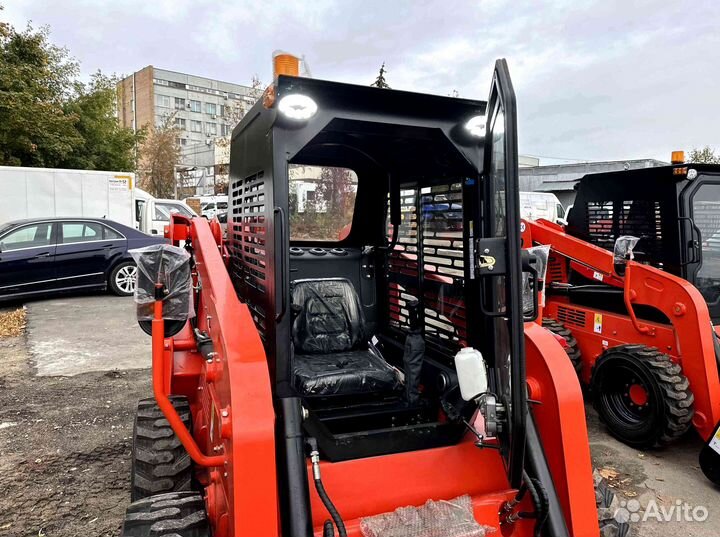 Мини-погрузчик Sinomach ZGH830, 2023