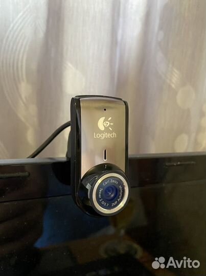 Веб-камера Logitech QuickCam Pro for Notebooks