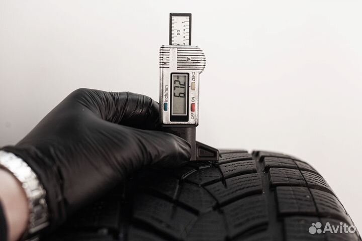 Goodyear UltraGrip Ice SUV 225/65 R17 102T