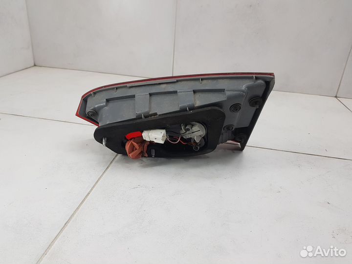 Фонарь задний левый внутренний Kia Rio