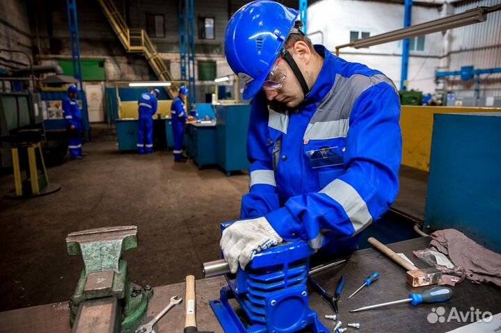 Слесарь сборщик