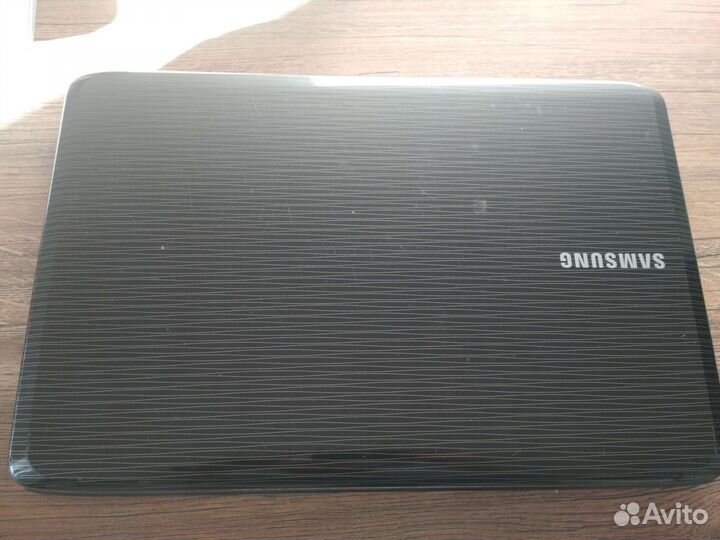 Ноутбук Samsung