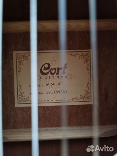 Классическая гитара Сort ас50 с чехлом