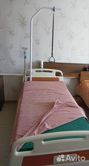 Кровать медицинская с электроприводом armed RS201