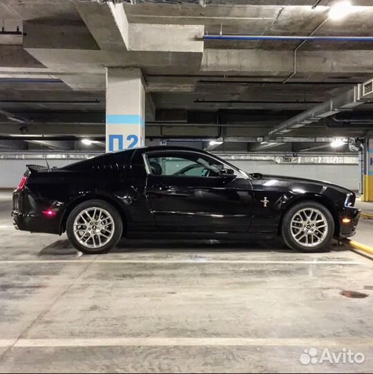 Ford Mustang 3.7 МТ, 2012, 16 000 км